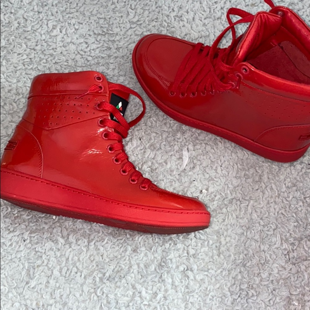 Travel fox sneakers